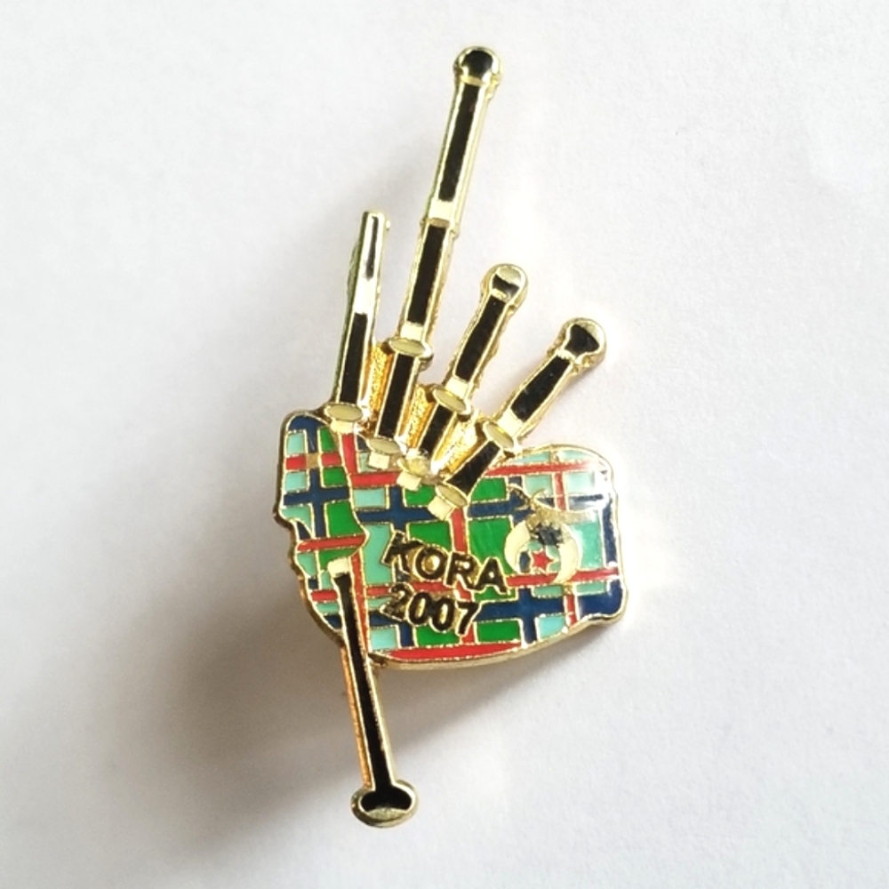 Kora Shriners Bagpipe 2007 Masonic Signed Tom Nason Lapel Pin